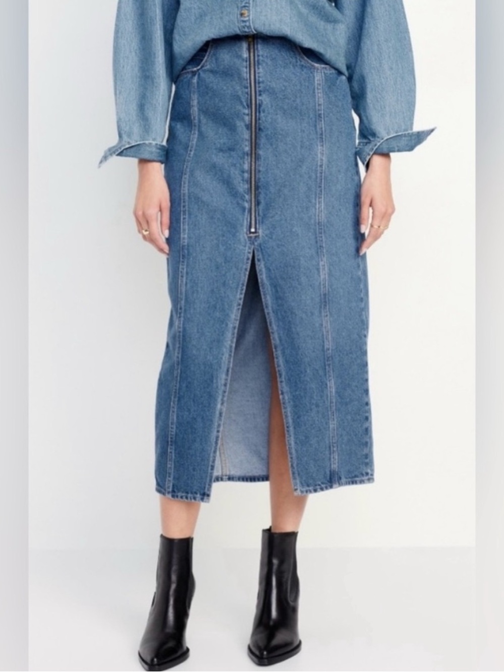 NWOT Old Navy Mid-Rise Denim Midi Skirt with Front-Zippered Slit